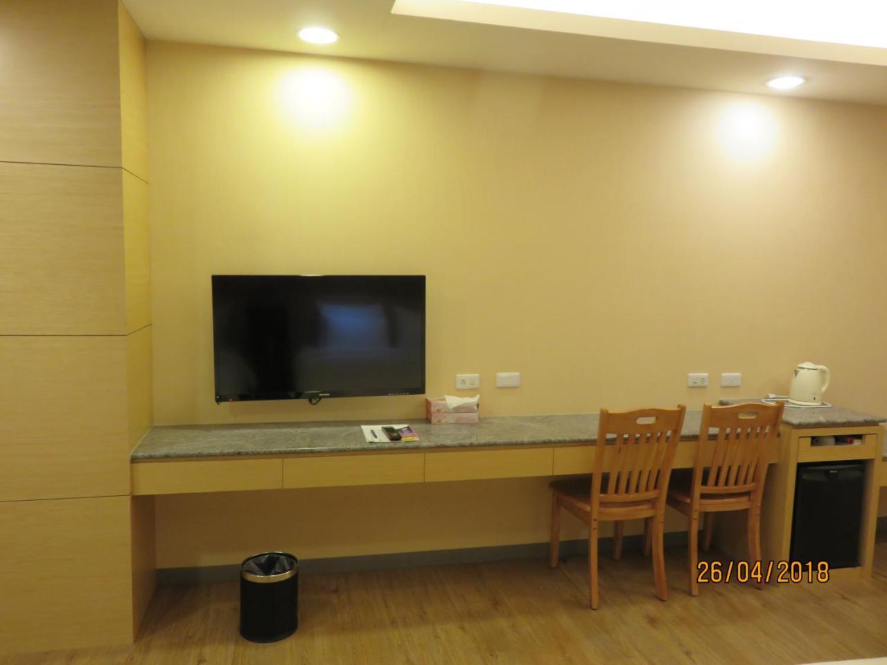 Mao Hua Motel Taichung Exteriör bild